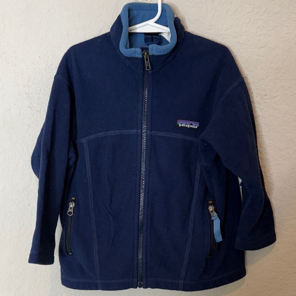 Patagonia XS (5-6) boys sweater
